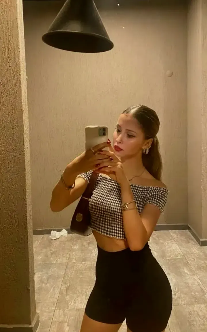 Julia – Kepez escort bayan